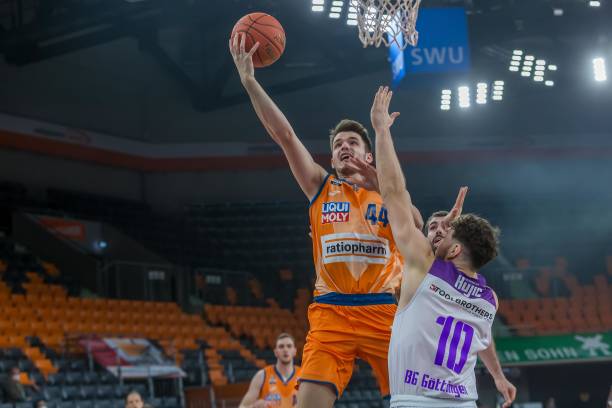 也有充满潜 也有充满潜